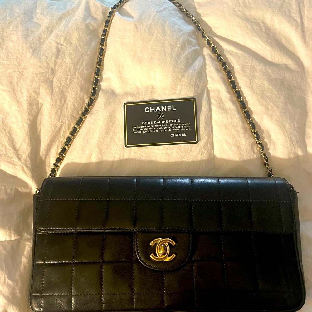 SOLD SOLD Chanel - Picture 5 of 9